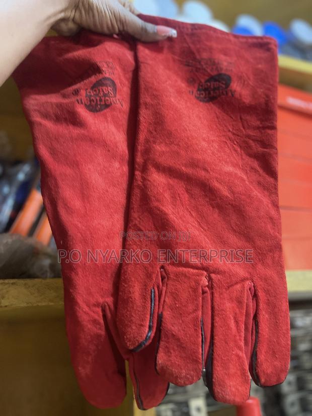 Long Length Hand Gloves · Photo 3