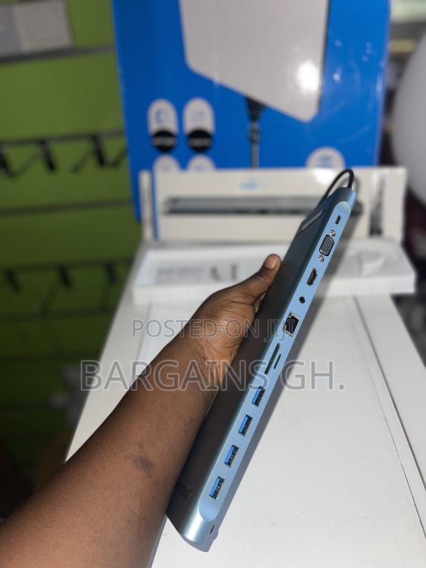 11 Ports Typ-C USB Hub · Photo 2