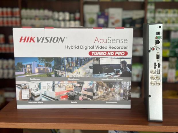 5mp 4 Channel Hikvission Digital Video Recorder DVR · Photo 1
