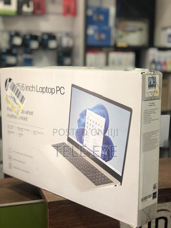 New Laptop HP 8GB Intel Core I3 SSD 256GB · Photo 1