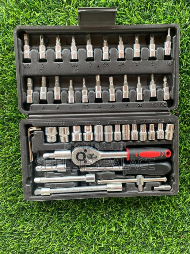46 Piece Tool Sets, Wrench, Pawl,Socket, Ratchet,Screwdriver · Photo 2