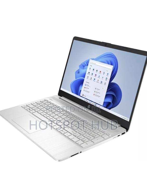 New Laptop HP 15 8GB Intel Core i3 SSD 256GB · Photo 3