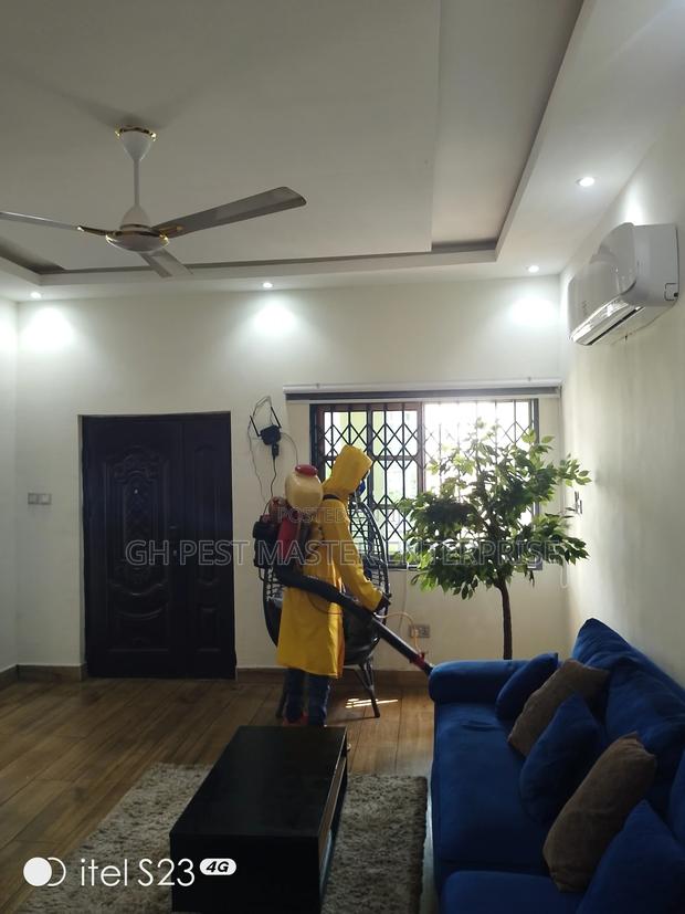 Bedbugs,Cockroaches,Mosquitoes, Snake Fumigation Service · Photo 1