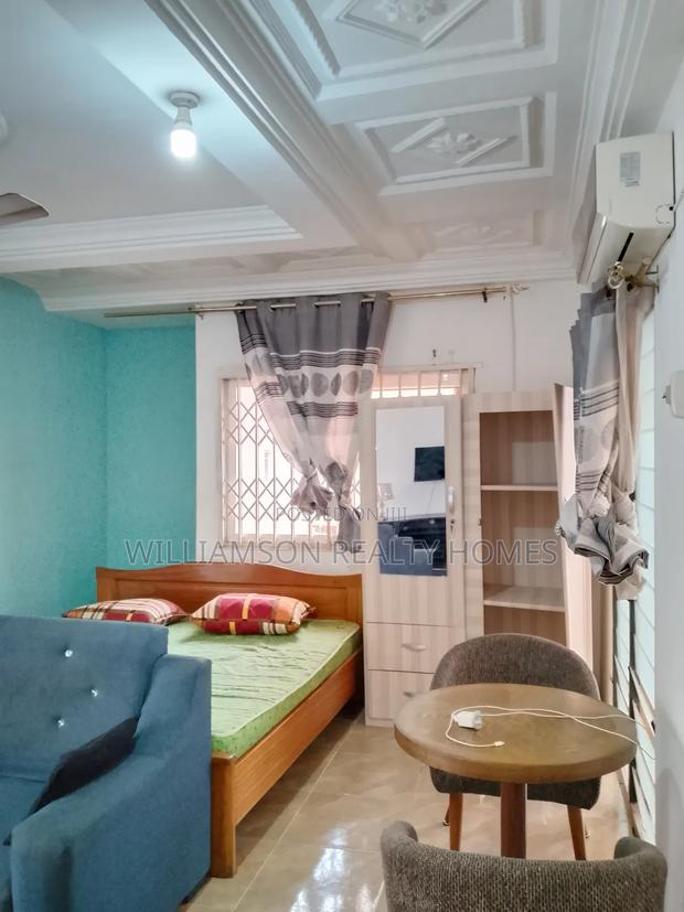 Flabbergasted Fully Furnished Luxury 1 BEDRM APT,SPINTEX · Photo 7