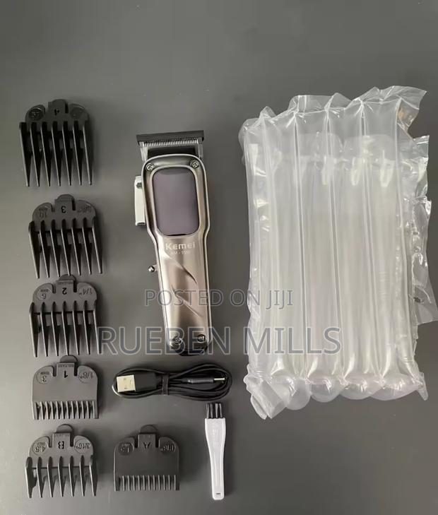 Rechargeable USB Interface Hair Cutting Barbering Machine · Photo 5