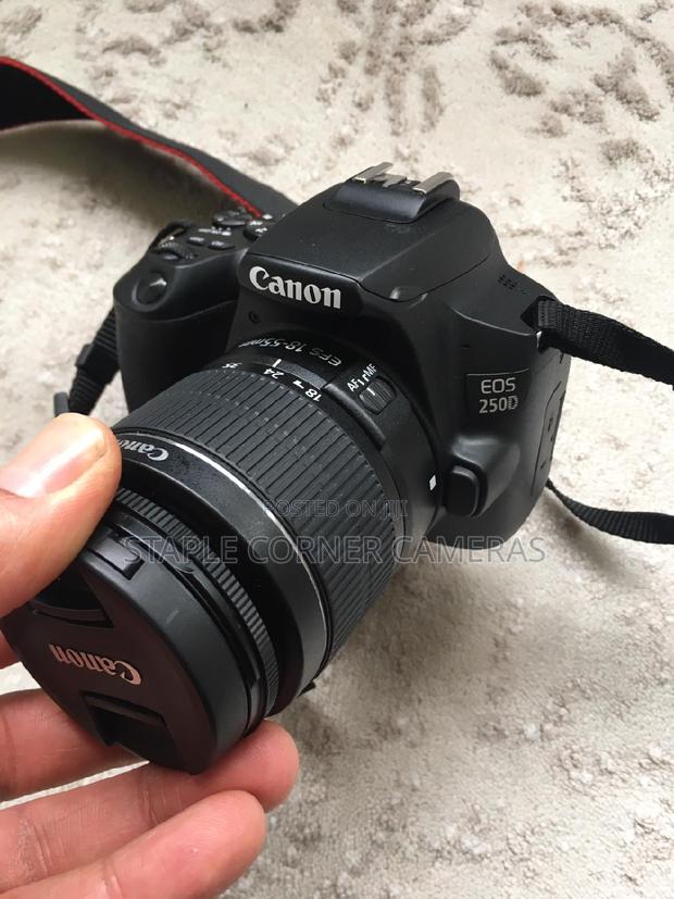 Canon EOS 250D Digital Camera · Photo 2