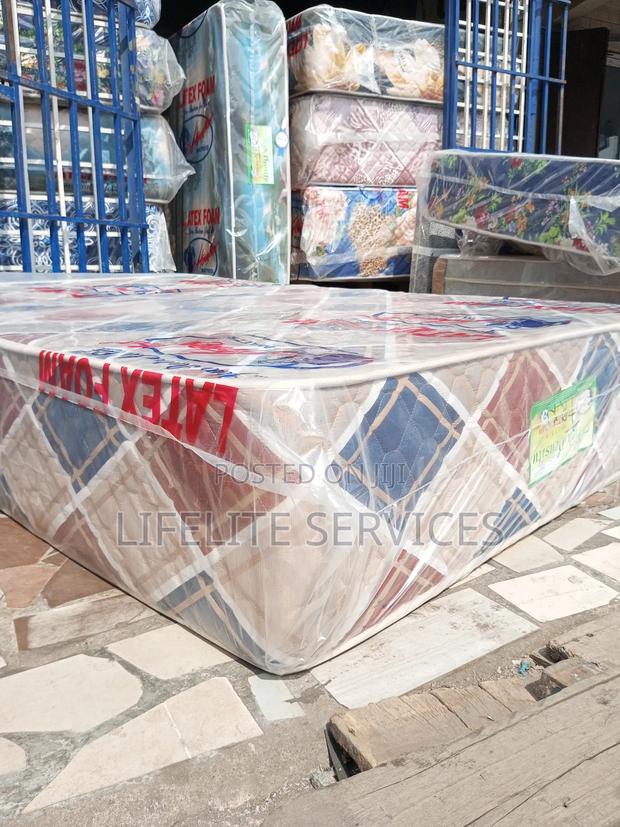 14" Large Mattress(Latex Foam High Density) · Photo 1