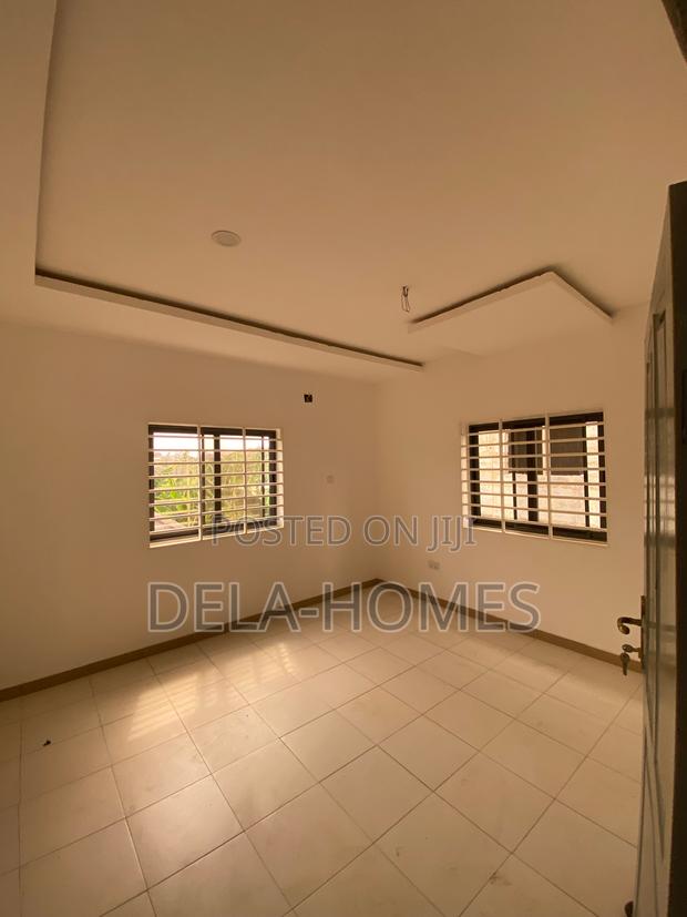 Newly Built Chamber N Hall Sc for Rent at Adenta · Photo 5