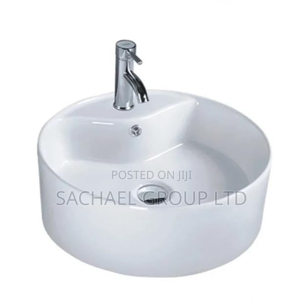 Hand Basin · Photo 2