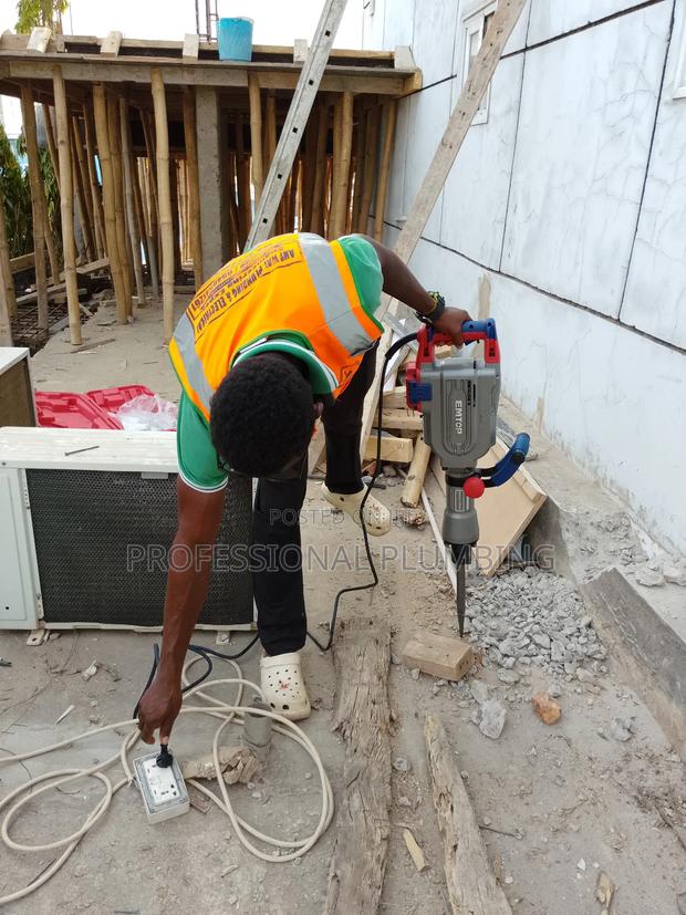 Concrete Breaker · Photo 3