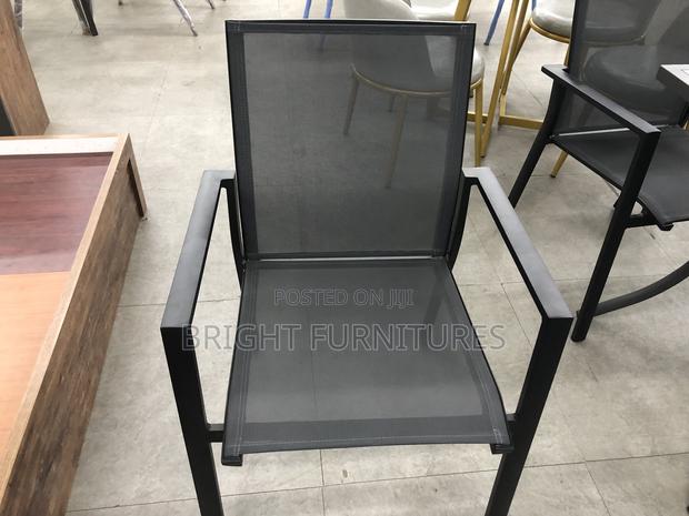 Foreign Quality Outdoor Table With Four Chairs · Photo 3
