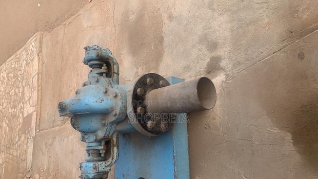 Commercial Pump -3 Inches · Photo 2