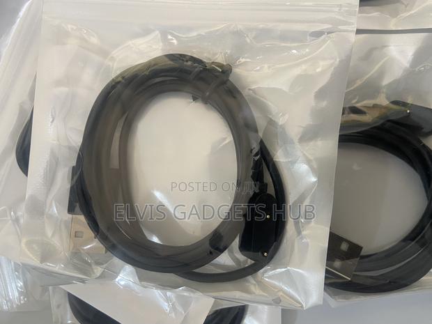 Samsung Galaxy Fit 3 Smart Watch Charger · Photo 1