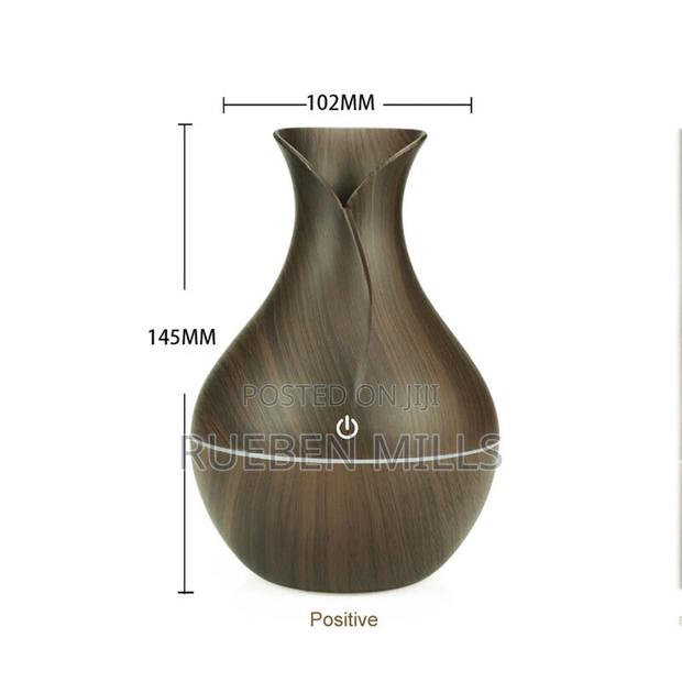Eco-Friendly Mini Essential Oil Diffuser Humidifier · Photo 2