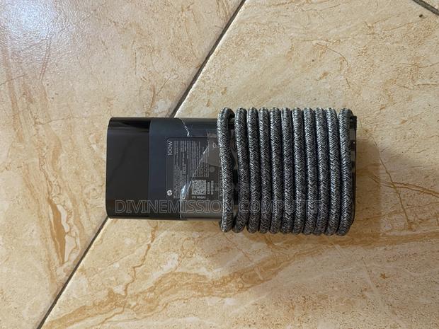 Hp Type C Home Used Adapter/Charger 100w,5v~3a,To 20v~5a. · Photo 5