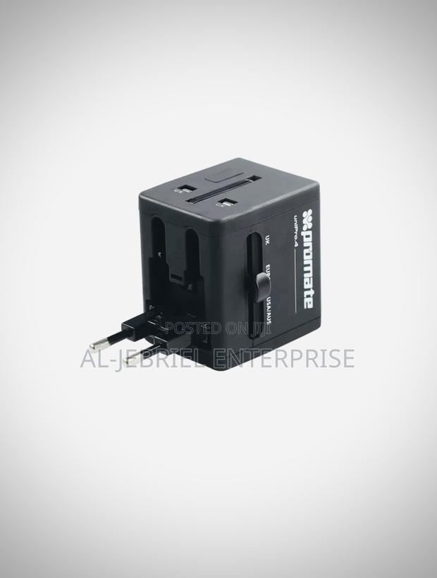 Multi-Regional Promate UNIPRO-4 Travel Adapter + USB PORTS · Photo 1