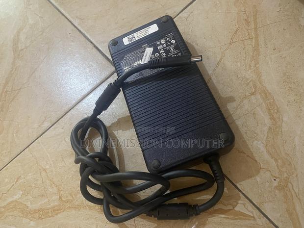 Dell Alienware Laptop Adapter/Charger 330w,19.5v~16.92a · Photo 6