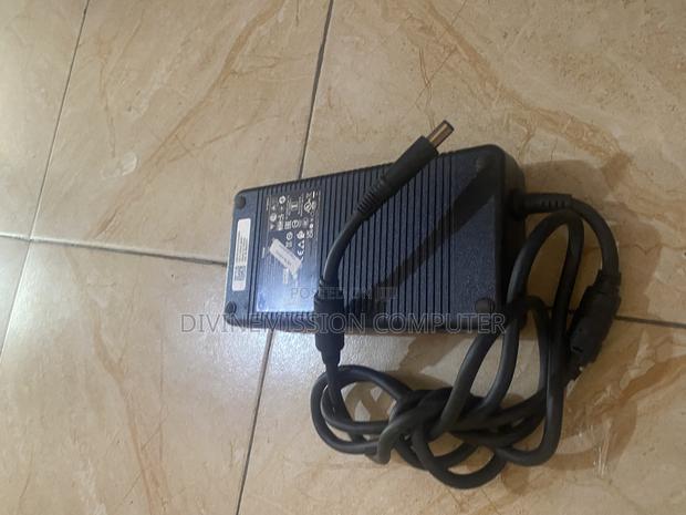 Dell Alienware Laptop Adapter/Charger 330w,19.5v~16.92a · Photo 4