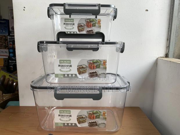 3 Set Acrylic Storage Containers · Photo 1