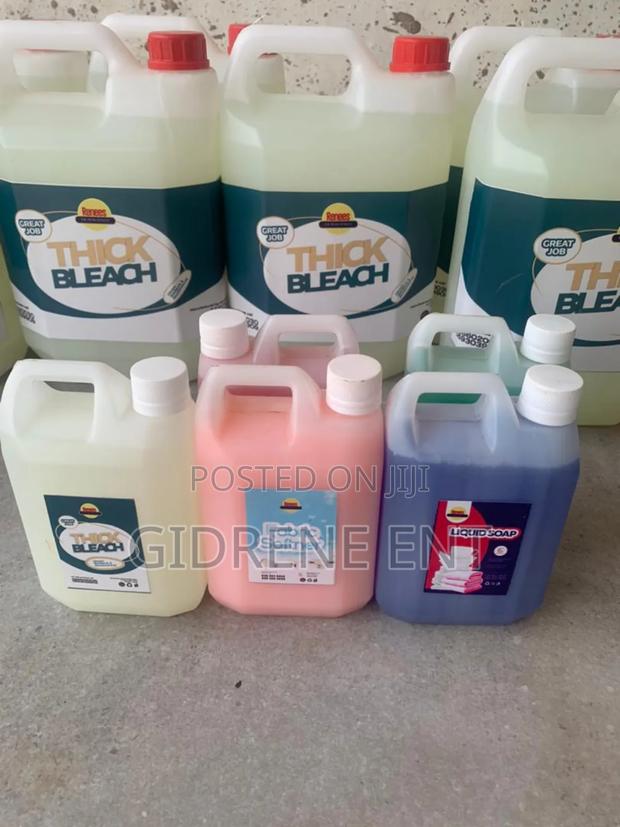 Thick Bleach(Parazone) · Photo 3