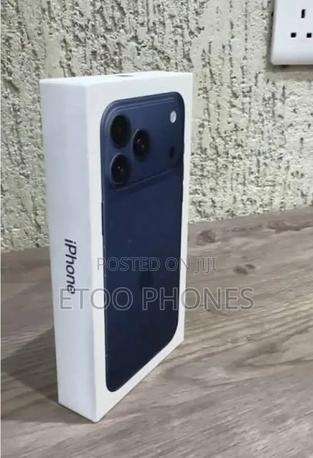 New Apple iPhone 17 Pro Max 1 TB Blue · Photo 1