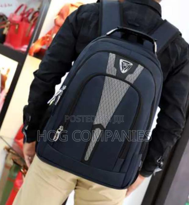 Quality Multifunctional Laptop Backpack · Photo 1
