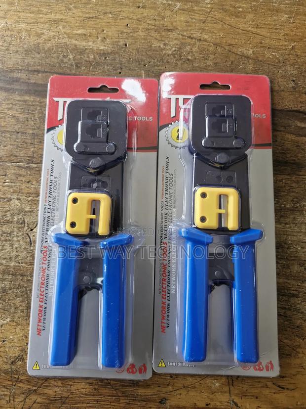 Pass Through Crimping Tool · Photo 4