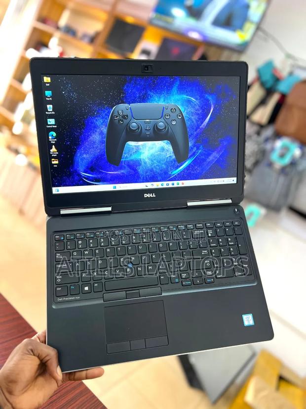 Laptop Dell Precision 7510 32GB Intel Core I7 SSHD+SSD 1.5T · Photo 4