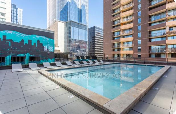 Luxury Swimming Pool Construction · Photo 2