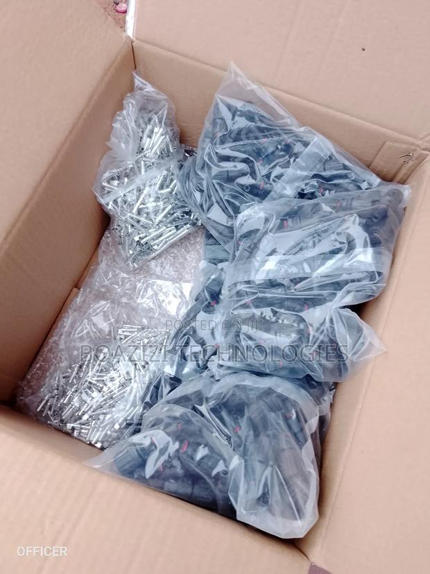 MC4 Connectors · Photo 2