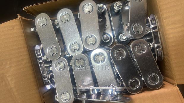 Conveyer Belt Fasteners · Photo 3