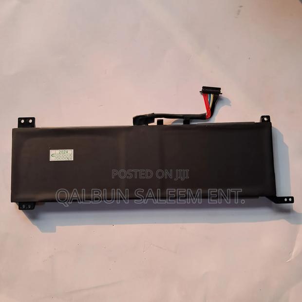 Lenovo L19C4PC0 Legion 5-15imh05 5-15arh05 Series Battery · Photo 2