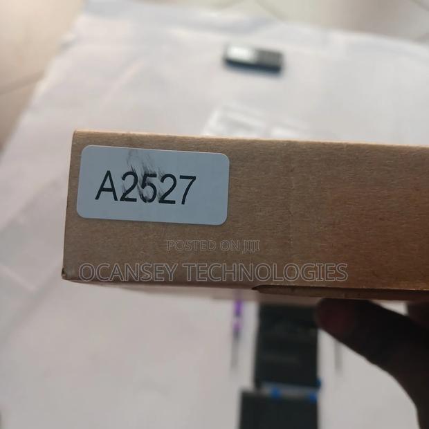 Apple A2527 Laptop Battery for Macbook Pro 16" Late 2021 · Photo 5