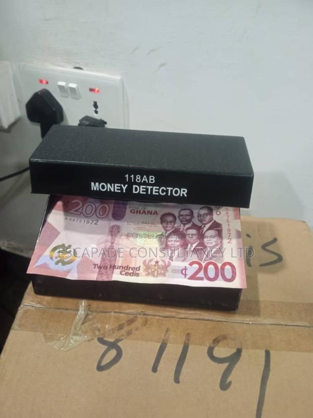 Counterfeit Detector Bill Cash (ESCAPADE) 118A · Photo 2