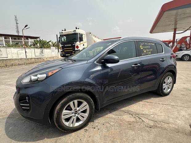 Kia Sportage 2017 Gray · Photo 6