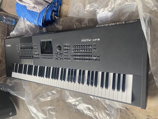 Yamaha Motif Xf8 · Photo 4