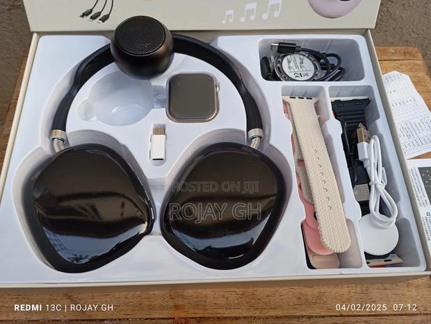 D-P9 Smart Watch With Headphone, Bt Speaker Combo - Black · Photo 3