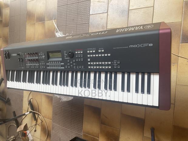 Yamaha Moxf8 · Photo 3