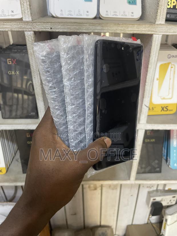 Huawei Nova 9 Oled Screen · Photo 3