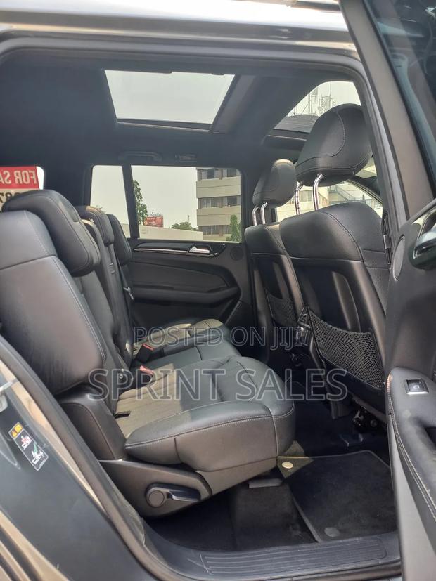 Mercedes-Benz GLS-Class 2018 Gray · Photo 7