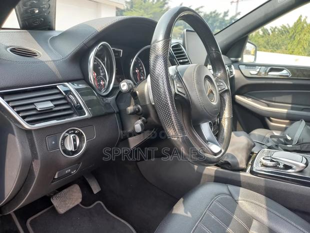 Mercedes-Benz GLS-Class 2018 Gray · Photo 1