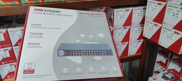 Hikvision Poe 24 Port Fast Ethernet Switch Network Managed · Photo 1