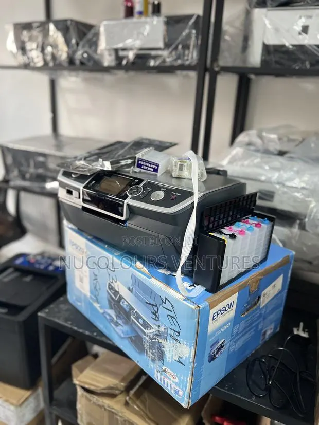 New A4 Epson R360 Photo / ID Card Printer · Photo 1