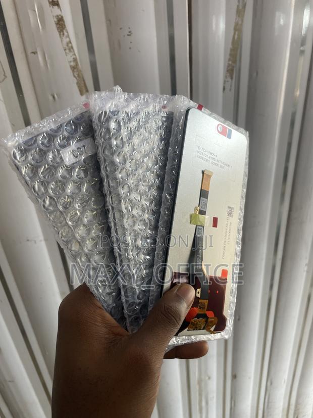Tecno Camon 17p Screen · Photo 4