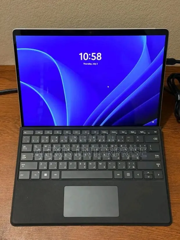 New Microsoft Surface Pro 7 512 GB Gray · Photo 1