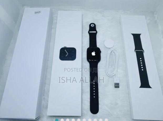 Apple Logo Watch · Photo 2