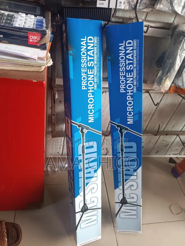 Professional Microphone Stand · Photo 2