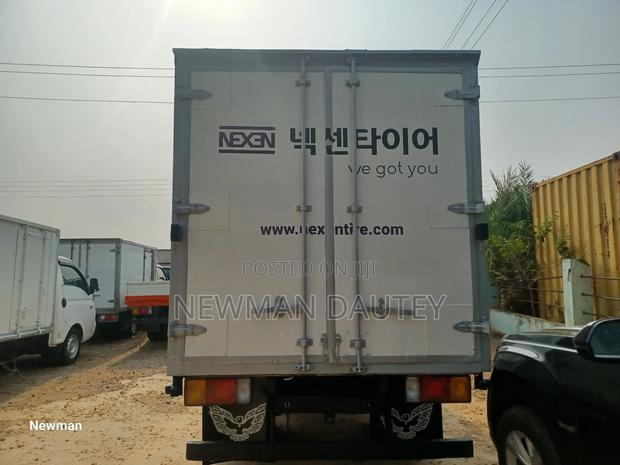 Hyundai Mighty Container Manual Engine · Photo 2