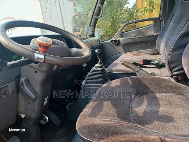 Hyundai Mighty Container Manual Engine · Photo 3