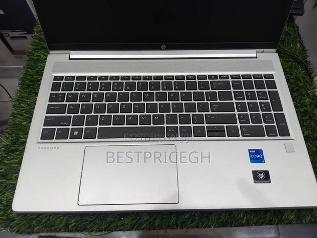 New Laptop HP ProBook 450 G9 8GB Intel Core I7 SSD 512GB · Photo 2